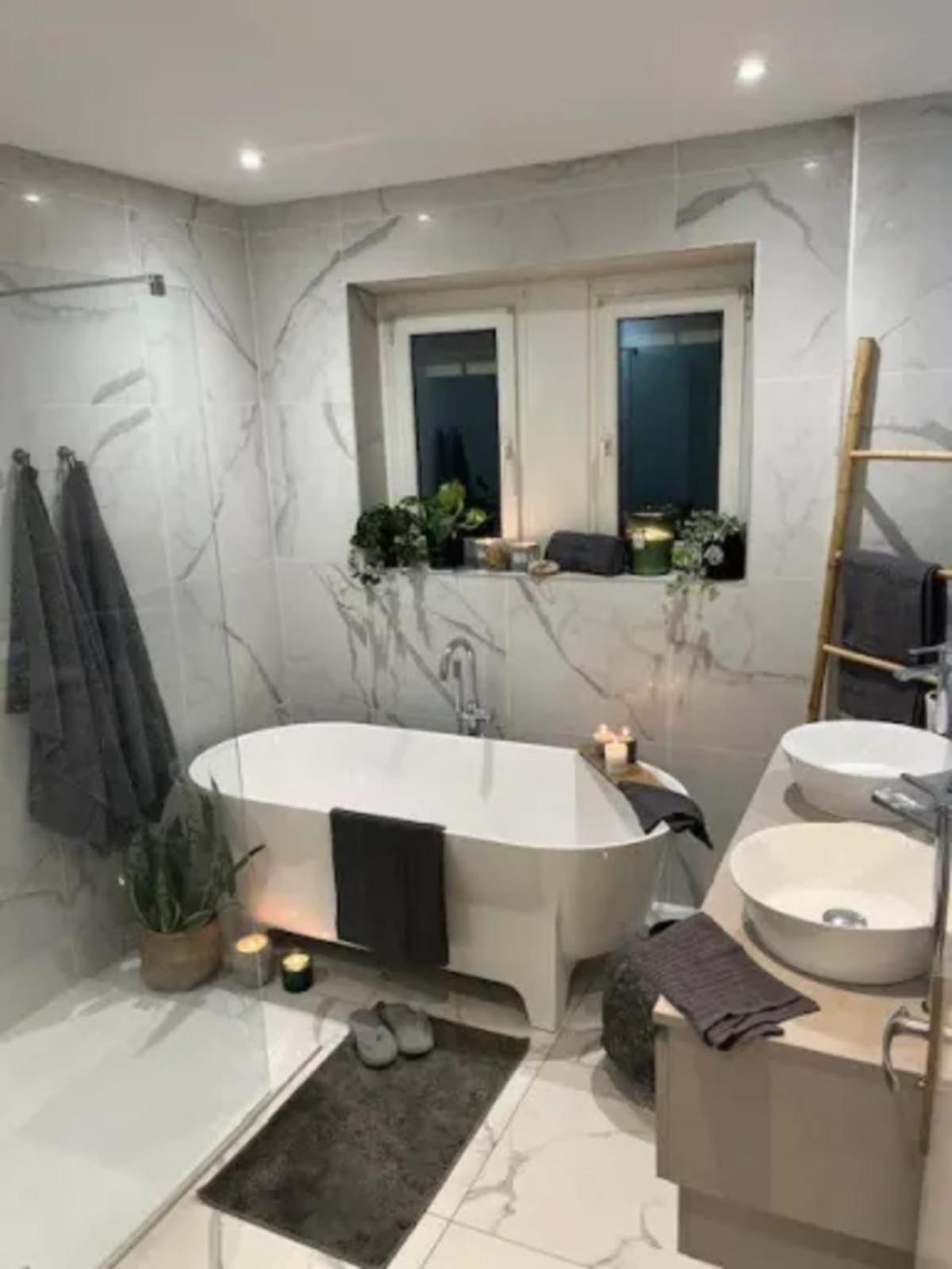 Soh Rent Villa Piscine Proche Strasbourg Tv - Wifi - Parking Lampertheim Экстерьер фото